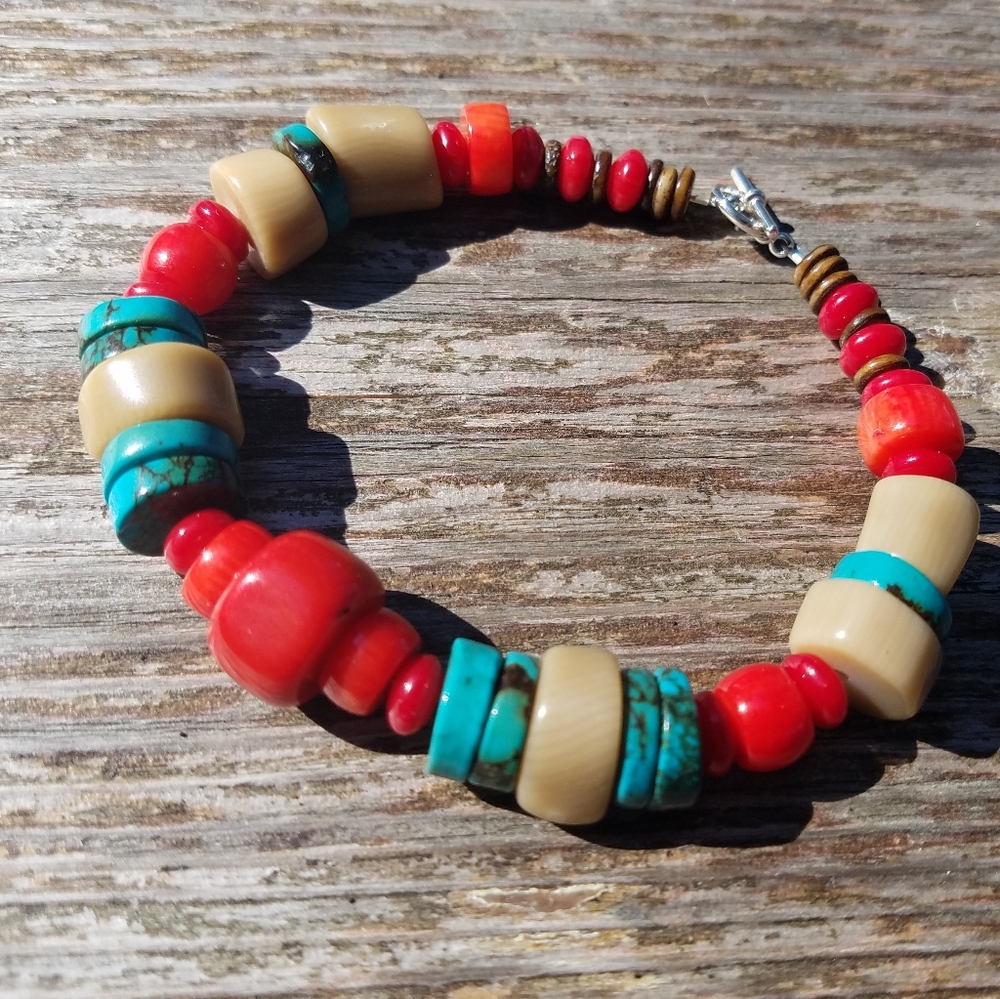 Natural Coral and Turquoise bracelet